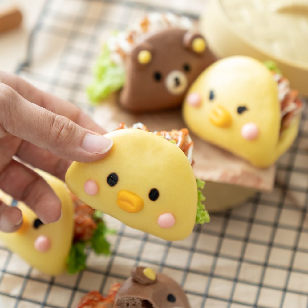 Brown & Sally Steamed Bao Buns with Filling Cooking Class for Kids π€π»