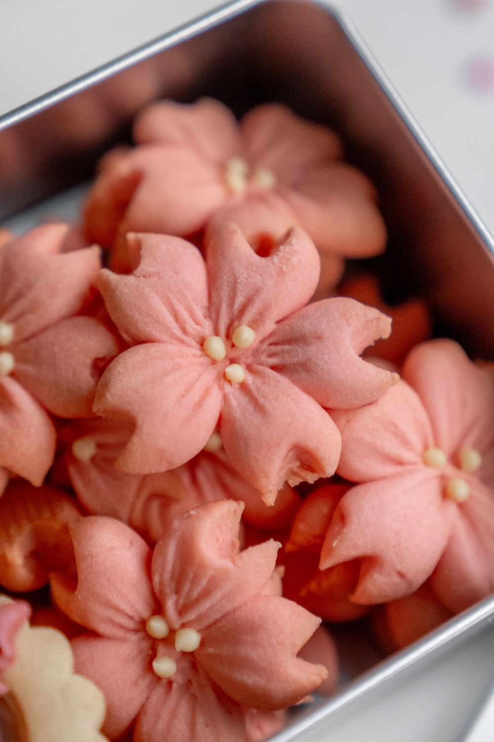 Sakura Cookie Box Baking Class for Kids ๐ธ