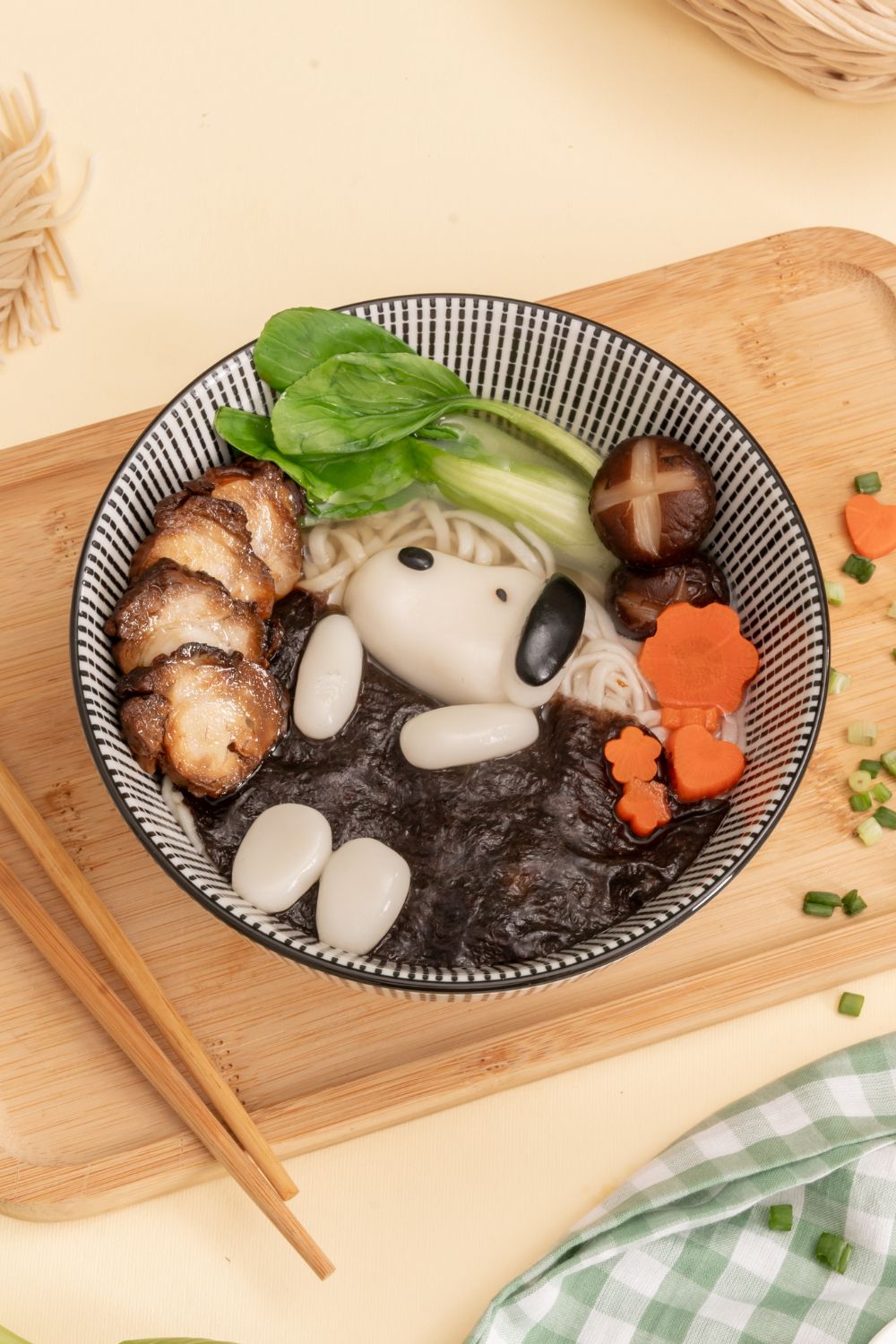 Snoopy Chicken Chashu Ramen Cooking Class for Kids ππ₯