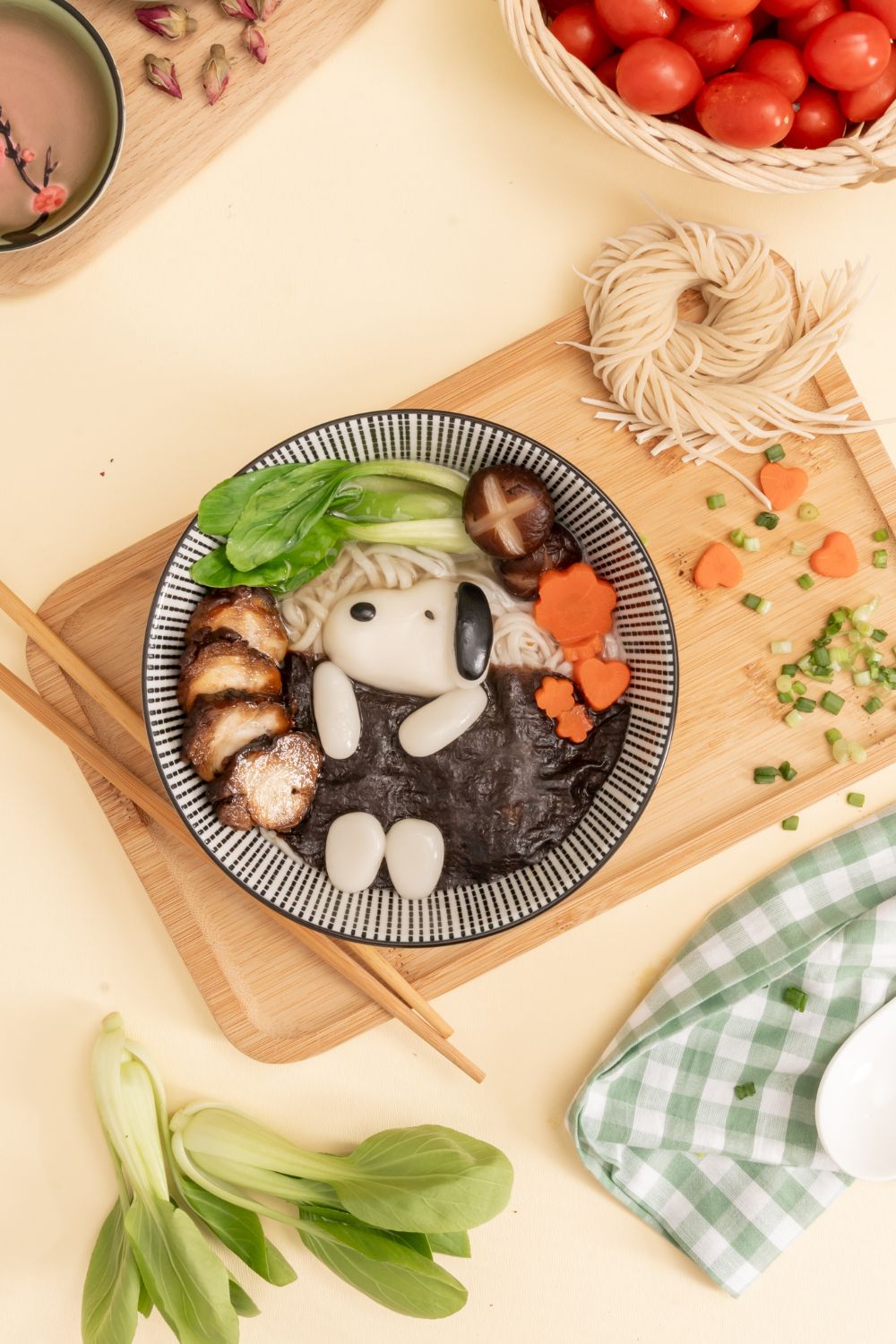 Snoopy Chicken Chashu Ramen Cooking Class for Kids ππ₯