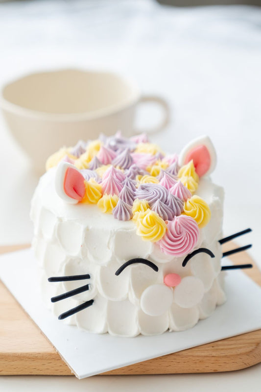 Purfect Kitty Cake Baking Class for Kids 😺