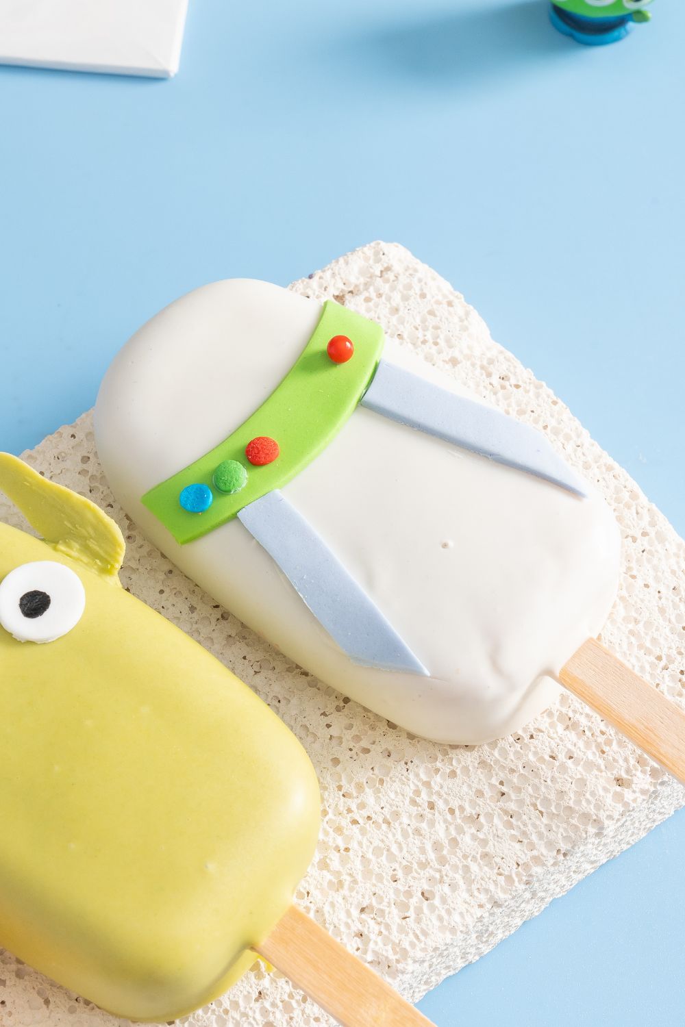 Toy Story Cakesicle Baking Class for Kids